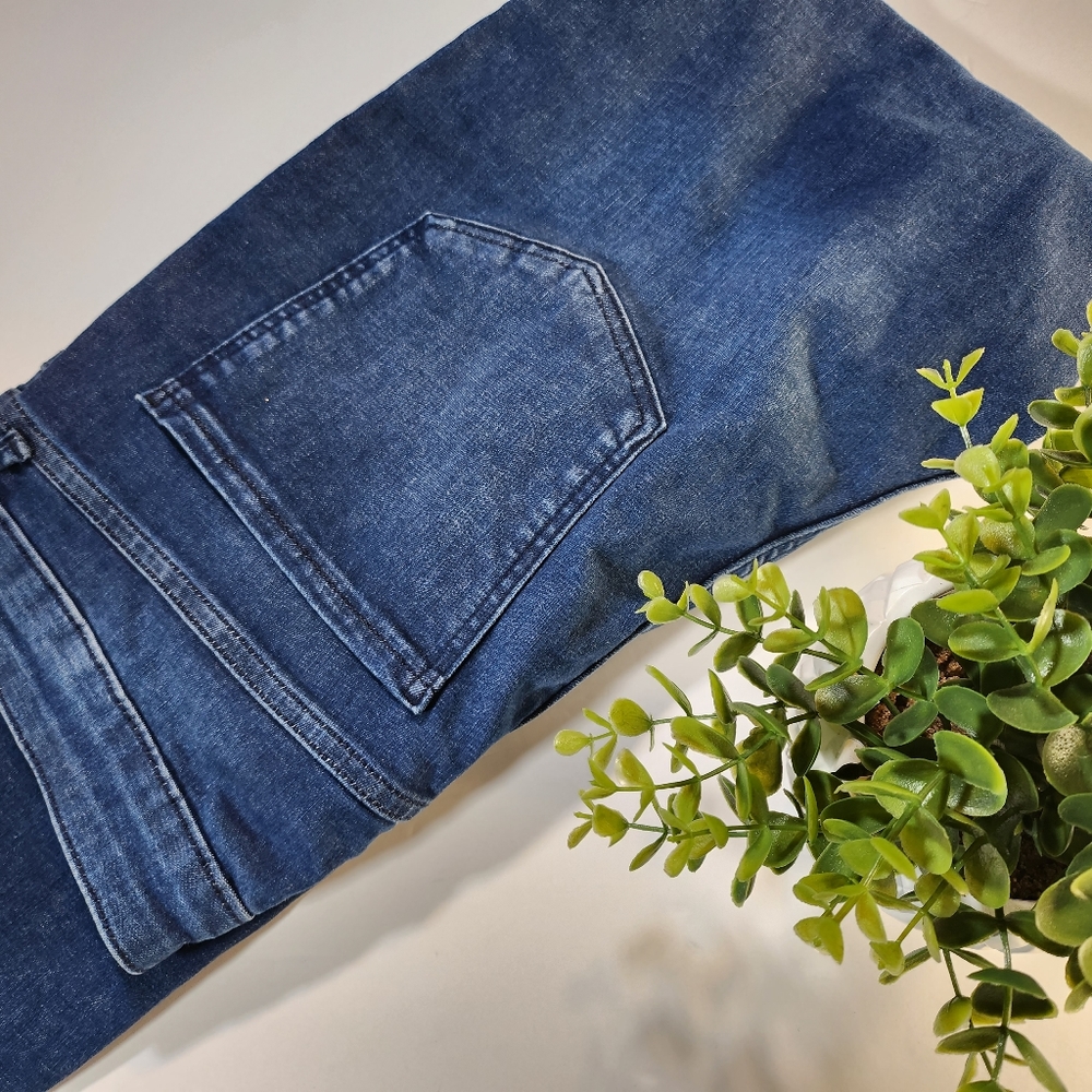 Old Navy Rockstar Super Skinny Mid-Rise